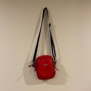Supreme Shoulder Bag (Red)